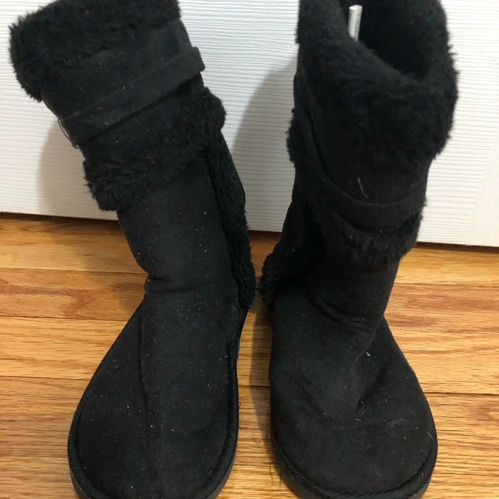 Bebe girls black fur trim boots size 13‎ slip on winter